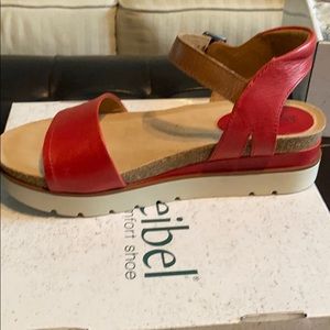 Brand new in box Josef Seibel Belluno sandals.